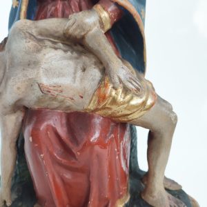 scultura La pietà